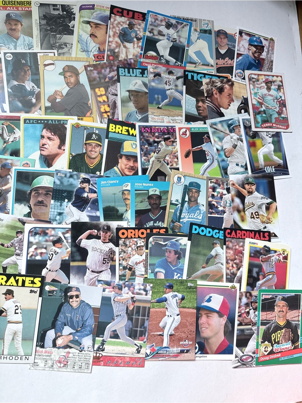 Assorted Baseball Trading Cards - Multi-Color Collection - Picture 3 of 6